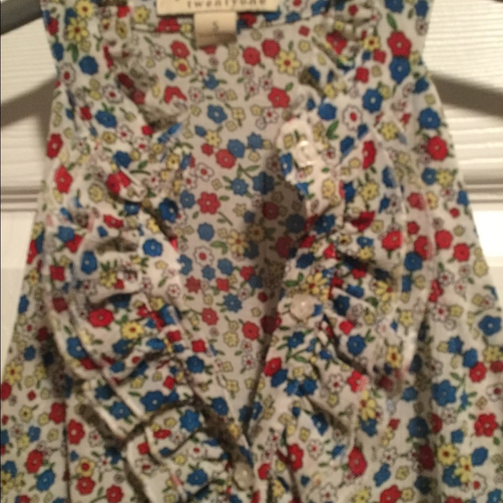 Twentyone Ruffled Front Top - Picture 2 of 2